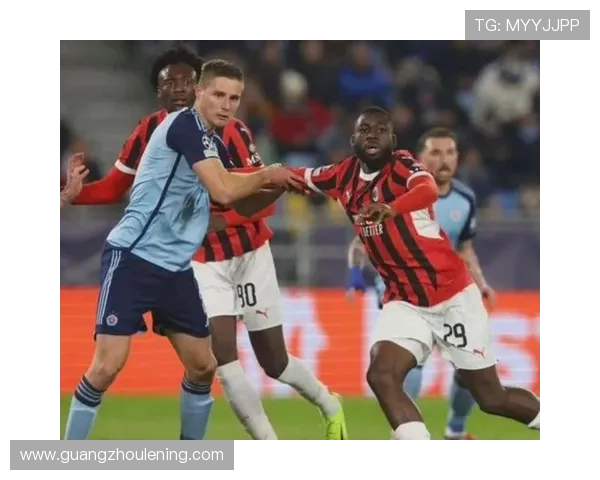 米兰防守稳定性不足问题显现,当前赛季表现受限,对争冠形势产生影响。 米兰防守稳定性不足问题显现,当前赛季表现受限,对争冠形势产生影响。